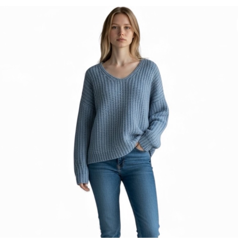 Rebecca Minkoff Charcoal V-Neck Sweater - Picture 5 of 6